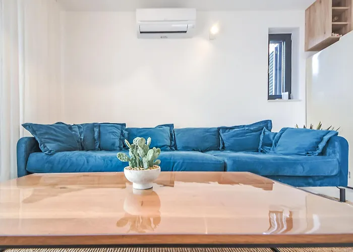 Apartment Azuro By Interhome Petrčane