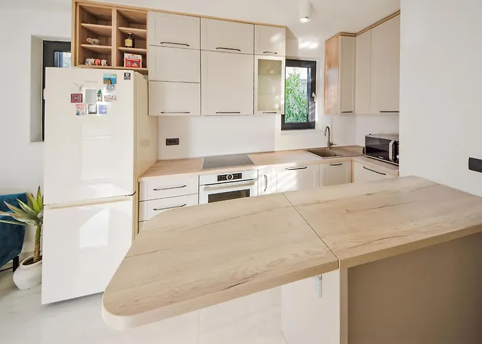 Apartamento Azuro By Interhome Petrčane