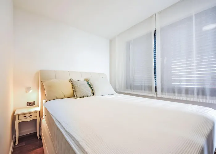 Apartamento Azuro By Interhome